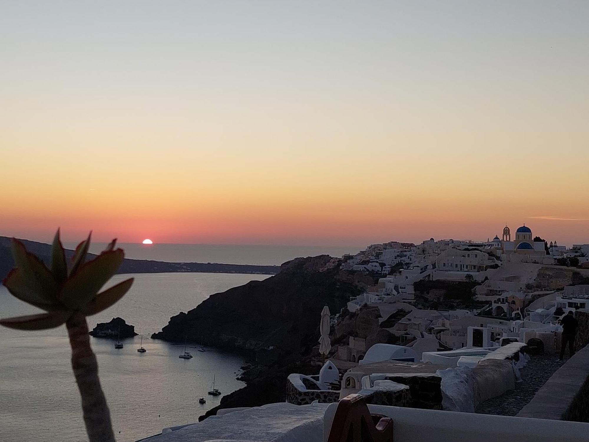 Olympic Villas Oia  Exterior photo